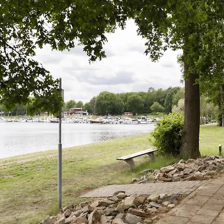 別荘 In Gelderland With Fenced Garden Plasmolen