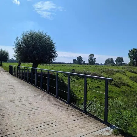 In Gelderland With Fenced Garden 別荘 *